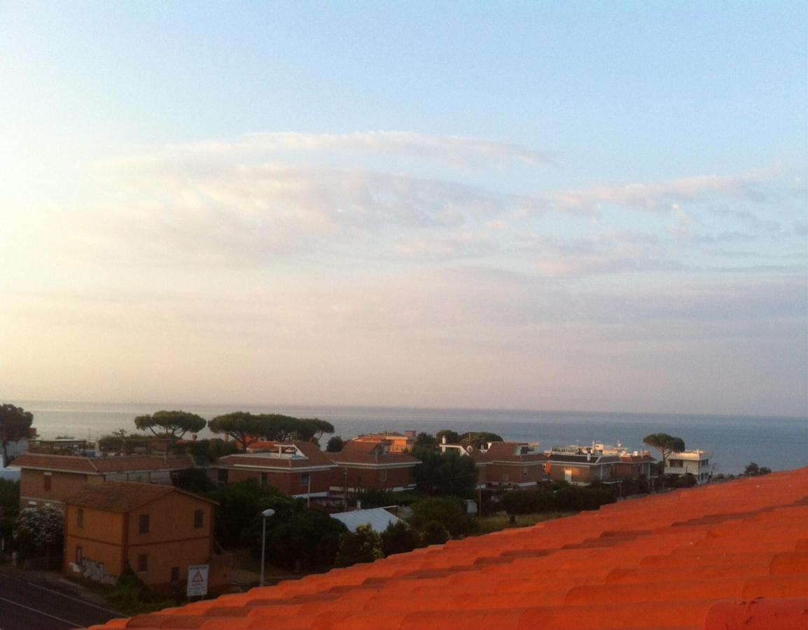 Cinemahouse Terramare - Beach & Maxitv Santa Marinella Exterior foto